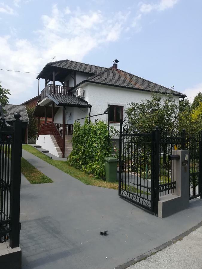 Holiday Home Baotic Velika Mlaka Zewnętrze zdjęcie